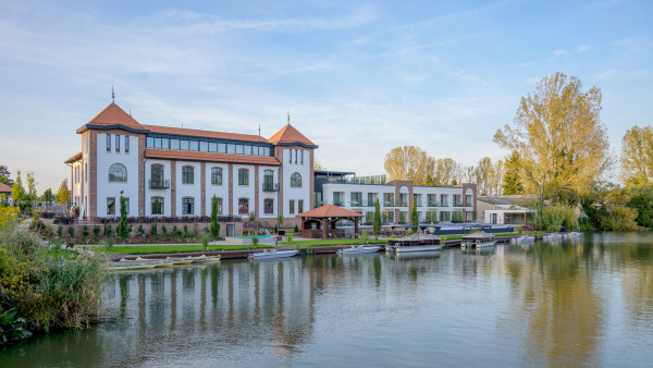 3=4 luxus kikapcsolódás a Bordűr Hotelben